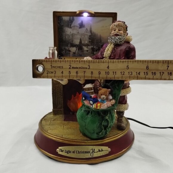 Collectible Thomas Kinkade The Light Of Christmas Illuminated Santa W/ Adapter - Picture 3 of 16